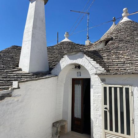 A Due Passi Dal Centro - Trullo Apartment Алберобело Екстериор снимка