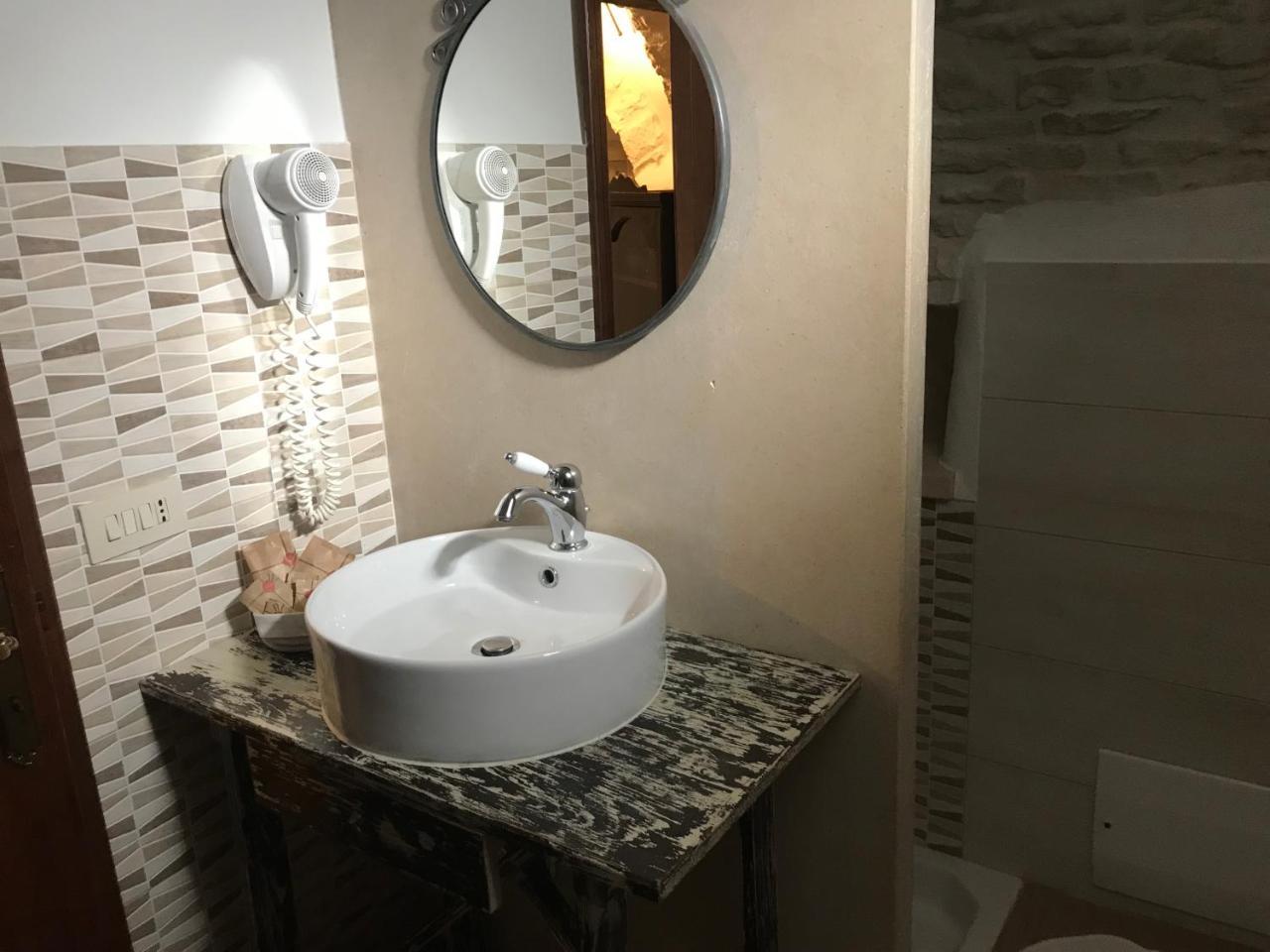 A Due Passi Dal Centro - Trullo Apartment Алберобело Екстериор снимка
